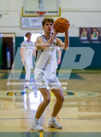 Thumbnail 2 in Hillcrest Christian vs Sierra Pacific (Santa Barbara Holiday Classic) photogallery.