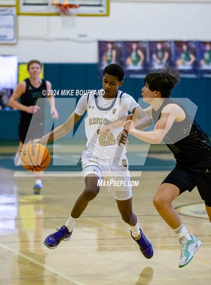 Thumbnail 2 in Hillcrest Christian vs Sierra Pacific (Santa Barbara Holiday Classic) photogallery.