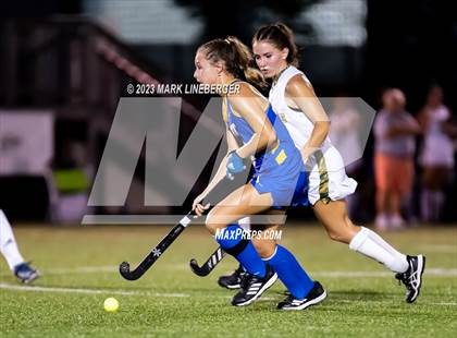 Thumbnail 3 in Downingtown West vs Emmaus photogallery.
