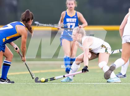 Thumbnail 3 in Downingtown West vs Emmaus photogallery.