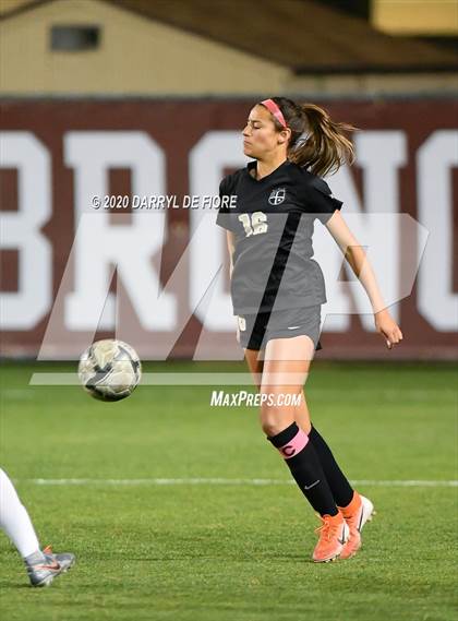 Thumbnail 2 in Archbishop Mitty vs. Saint Francis (CIF CCS Open Division Final) photogallery.