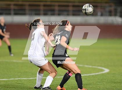 Thumbnail 3 in Archbishop Mitty vs. Saint Francis (CIF CCS Open Division Final) photogallery.