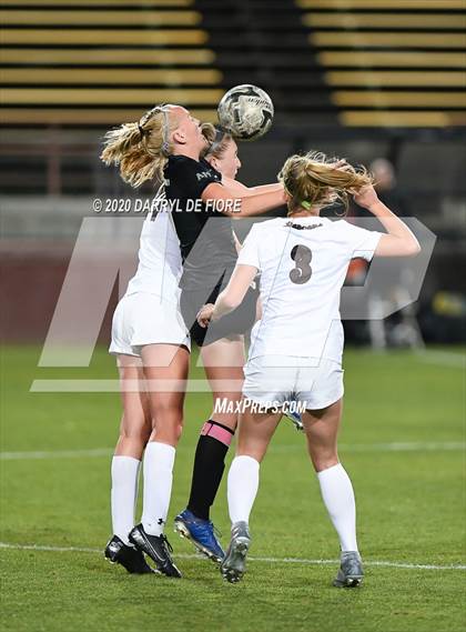 Thumbnail 1 in Archbishop Mitty vs. Saint Francis (CIF CCS Open Division Final) photogallery.