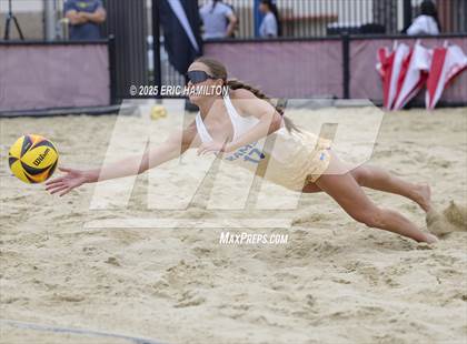 Thumbnail 2 in Woodrow Wilson vs. Millikan (CIFSS D2 Championship) photogallery.
