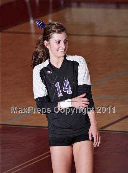 Thumbnail 3 in Sevier County vs. Dobyns-Bennett (1AAA Playoffs) photogallery.