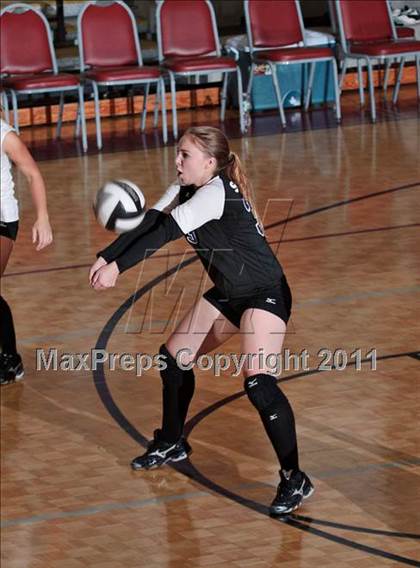 Thumbnail 2 in Sevier County vs. Dobyns-Bennett (1AAA Playoffs) photogallery.