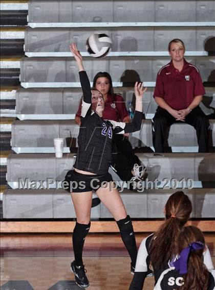 Thumbnail 3 in Sevier County vs. Dobyns-Bennett (1AAA Playoffs) photogallery.