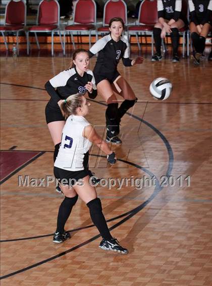 Thumbnail 2 in Sevier County vs. Dobyns-Bennett (1AAA Playoffs) photogallery.