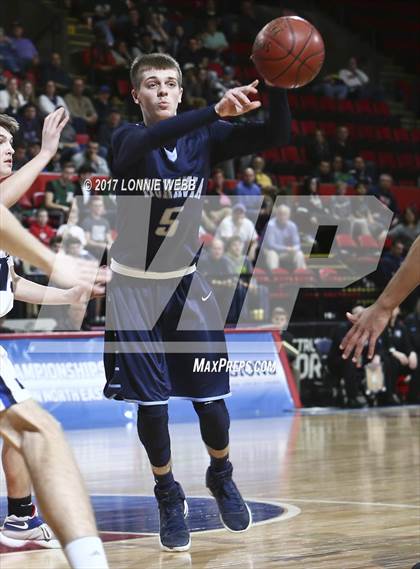Thumbnail 3 in Moravia vs Lake George (NYSPHSAA Class C Final) photogallery.
