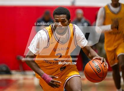 Thumbnail 3 in Winston Salem Christian National vs. Bishop McNamara (Capital Hoops Mayhem on Military) photogallery.