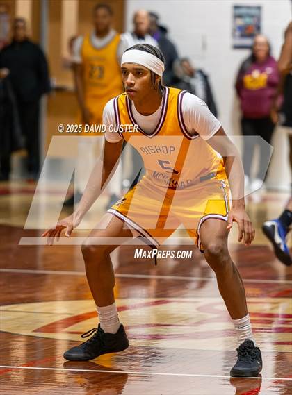 Thumbnail 2 in Winston Salem Christian National vs. Bishop McNamara (Capital Hoops Mayhem on Military) photogallery.