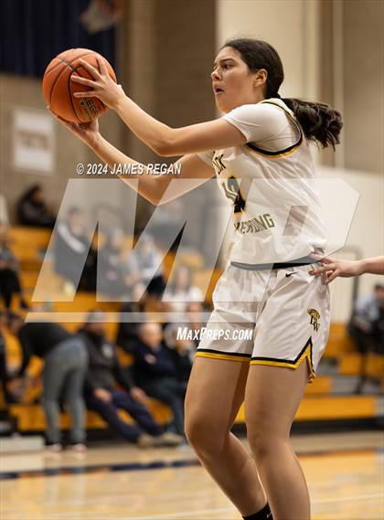 Thumbnail 2 in Lick-Wilmerding vs. Burlingame (Steve Geramoni Invitational) photogallery.