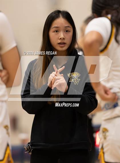 Thumbnail 2 in Lick-Wilmerding vs. Burlingame (Steve Geramoni Invitational) photogallery.