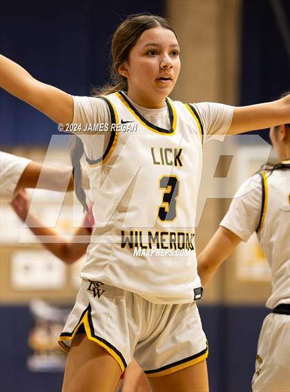 Thumbnail 1 in Lick-Wilmerding vs. Burlingame (Steve Geramoni Invitational) photogallery.