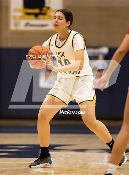 Thumbnail 2 in Lick-Wilmerding vs. Burlingame (Steve Geramoni Invitational) photogallery.