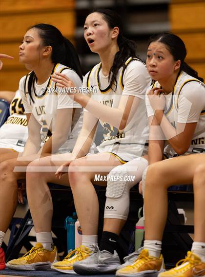 Thumbnail 2 in Lick-Wilmerding vs. Burlingame (Steve Geramoni Invitational) photogallery.