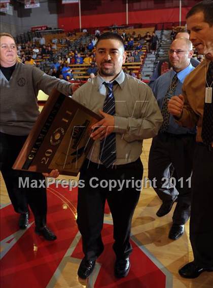 Thumbnail 3 in Santa Clara vs. St. Bernard (CIF SS 5AA Final) photogallery.