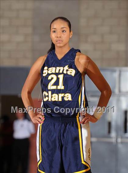 Thumbnail 1 in Santa Clara vs. St. Bernard (CIF SS 5AA Final) photogallery.