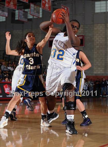 Thumbnail 2 in Santa Clara vs. St. Bernard (CIF SS 5AA Final) photogallery.