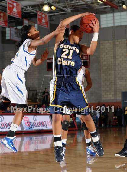 Thumbnail 3 in Santa Clara vs. St. Bernard (CIF SS 5AA Final) photogallery.