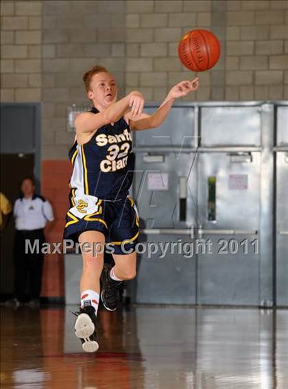 Thumbnail 1 in Santa Clara vs. St. Bernard (CIF SS 5AA Final) photogallery.