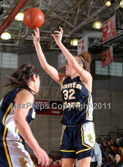 Thumbnail 1 in Santa Clara vs. St. Bernard (CIF SS 5AA Final) photogallery.