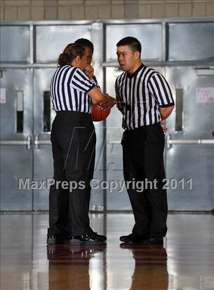 Thumbnail 3 in Santa Clara vs. St. Bernard (CIF SS 5AA Final) photogallery.