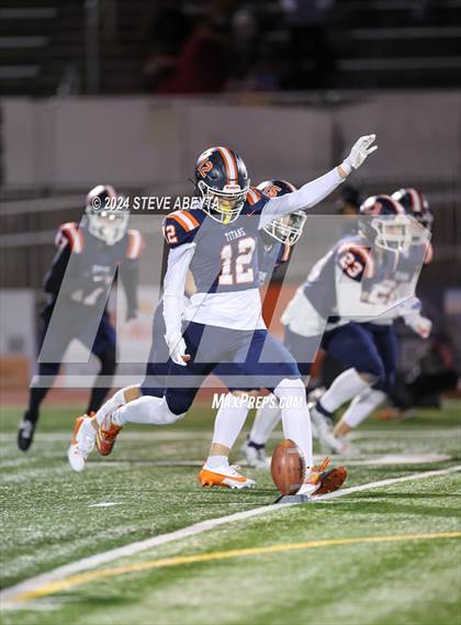 Thumbnail 3 in Arapahoe @ Legend (CHSAA 5A Second Round) photogallery.