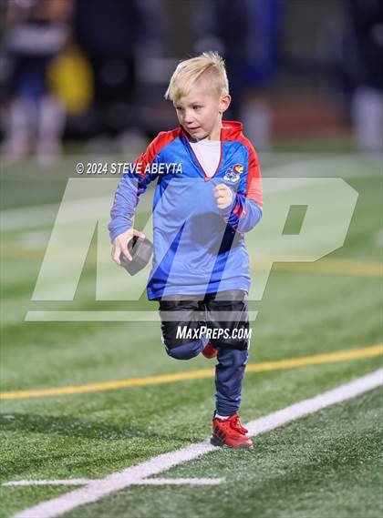 Thumbnail 1 in Arapahoe @ Legend (CHSAA 5A Second Round) photogallery.