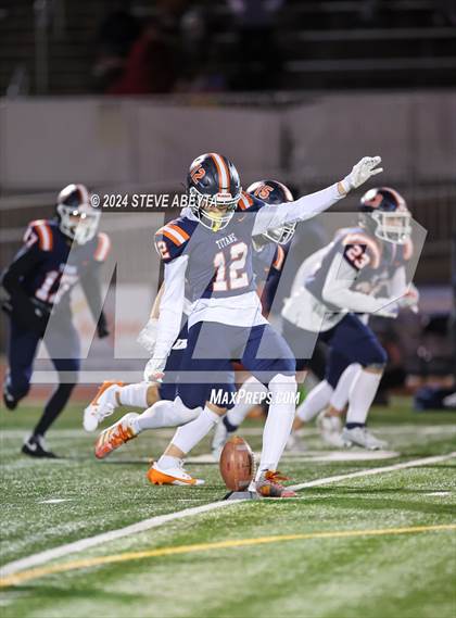 Thumbnail 1 in Arapahoe @ Legend (CHSAA 5A Second Round) photogallery.