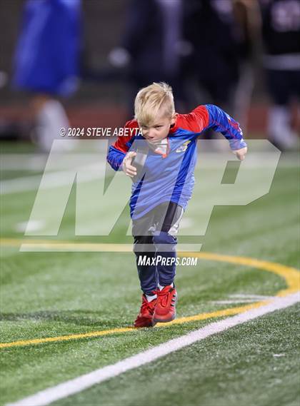 Thumbnail 3 in Arapahoe @ Legend (CHSAA 5A Second Round) photogallery.