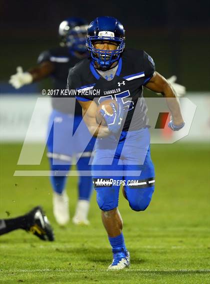 Thumbnail 1 in Chandler vs. Northwestern (GEICO State Champions Bowl Series) photogallery.