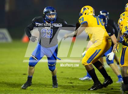 Thumbnail 2 in Chandler vs. Northwestern (GEICO State Champions Bowl Series) photogallery.
