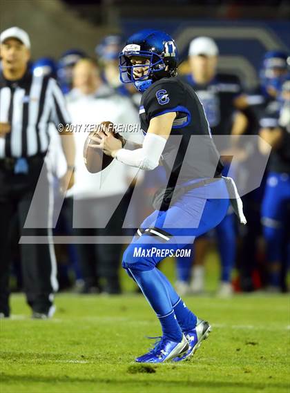 Thumbnail 3 in Chandler vs. Northwestern (GEICO State Champions Bowl Series) photogallery.
