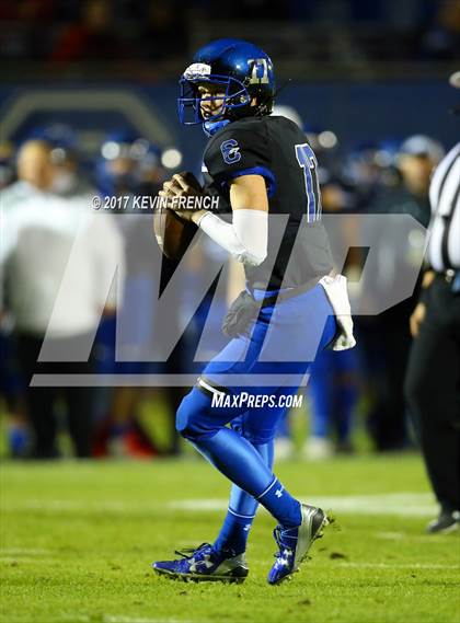 Thumbnail 1 in Chandler vs. Northwestern (GEICO State Champions Bowl Series) photogallery.