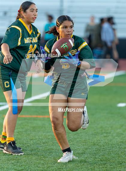 Thumbnail 3 in JV: Mills @ Capuchino photogallery.