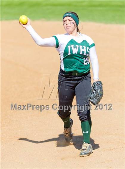 Thumbnail 3 in Brennan vs. Incarnate Word photogallery.