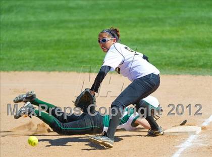 Thumbnail 1 in Brennan vs. Incarnate Word photogallery.