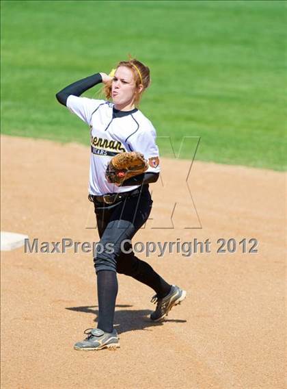 Thumbnail 1 in Brennan vs. Incarnate Word photogallery.