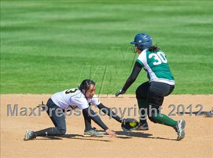 Thumbnail 3 in Brennan vs. Incarnate Word photogallery.