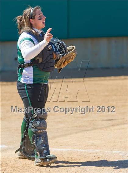 Thumbnail 2 in Brennan vs. Incarnate Word photogallery.