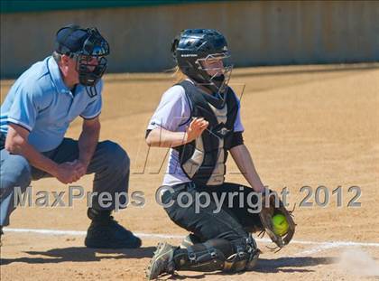 Thumbnail 3 in Brennan vs. Incarnate Word photogallery.