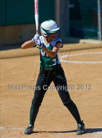 Thumbnail 3 in Brennan vs. Incarnate Word photogallery.