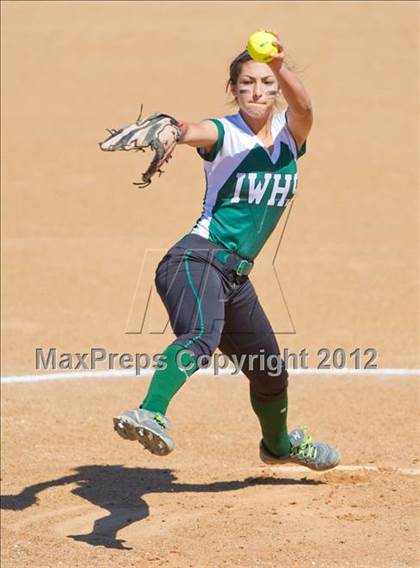 Thumbnail 2 in Brennan vs. Incarnate Word photogallery.