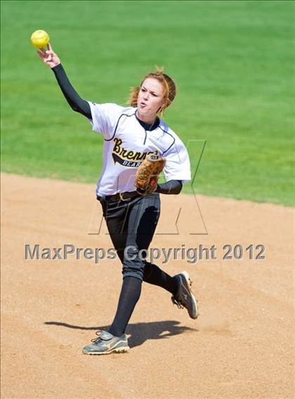 Thumbnail 2 in Brennan vs. Incarnate Word photogallery.
