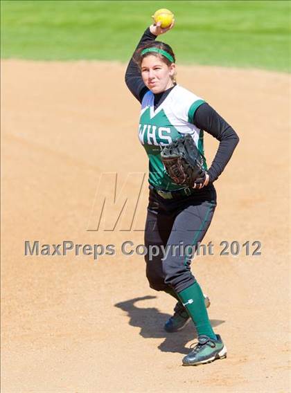 Thumbnail 1 in Brennan vs. Incarnate Word photogallery.