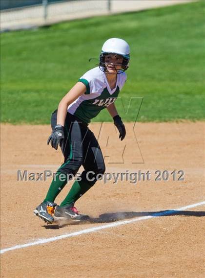 Thumbnail 3 in Brennan vs. Incarnate Word photogallery.