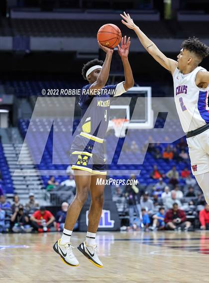 Thumbnail 2 in Westlake vs. McKinney (UIL 6A State Semifinal) photogallery.