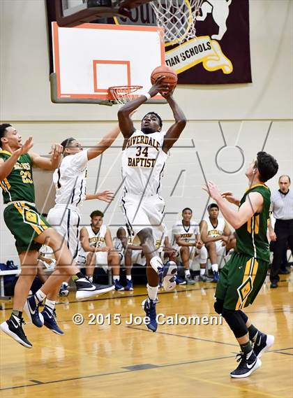 Thumbnail 2 in Holmes vs Riverdale Baptist (SACS Invitational) photogallery.