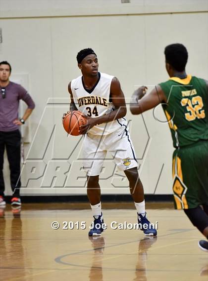 Thumbnail 3 in Holmes vs Riverdale Baptist (SACS Invitational) photogallery.